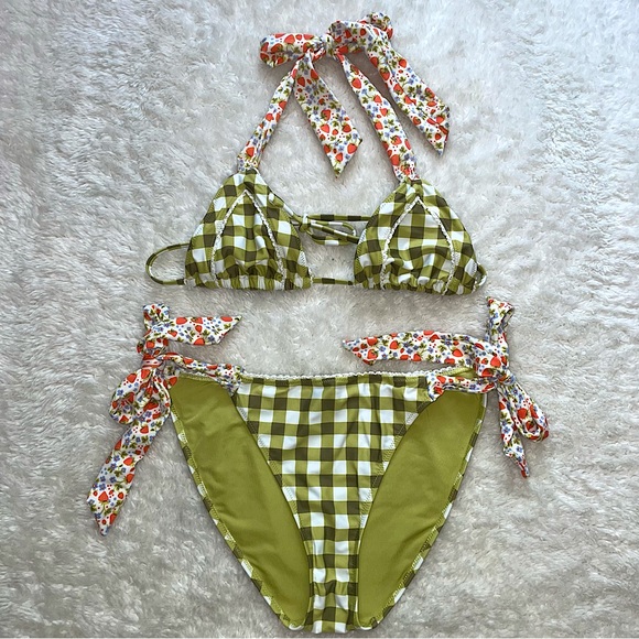 aerie Other - Aerie green gingham strawberry flora print tie triangle bikini set